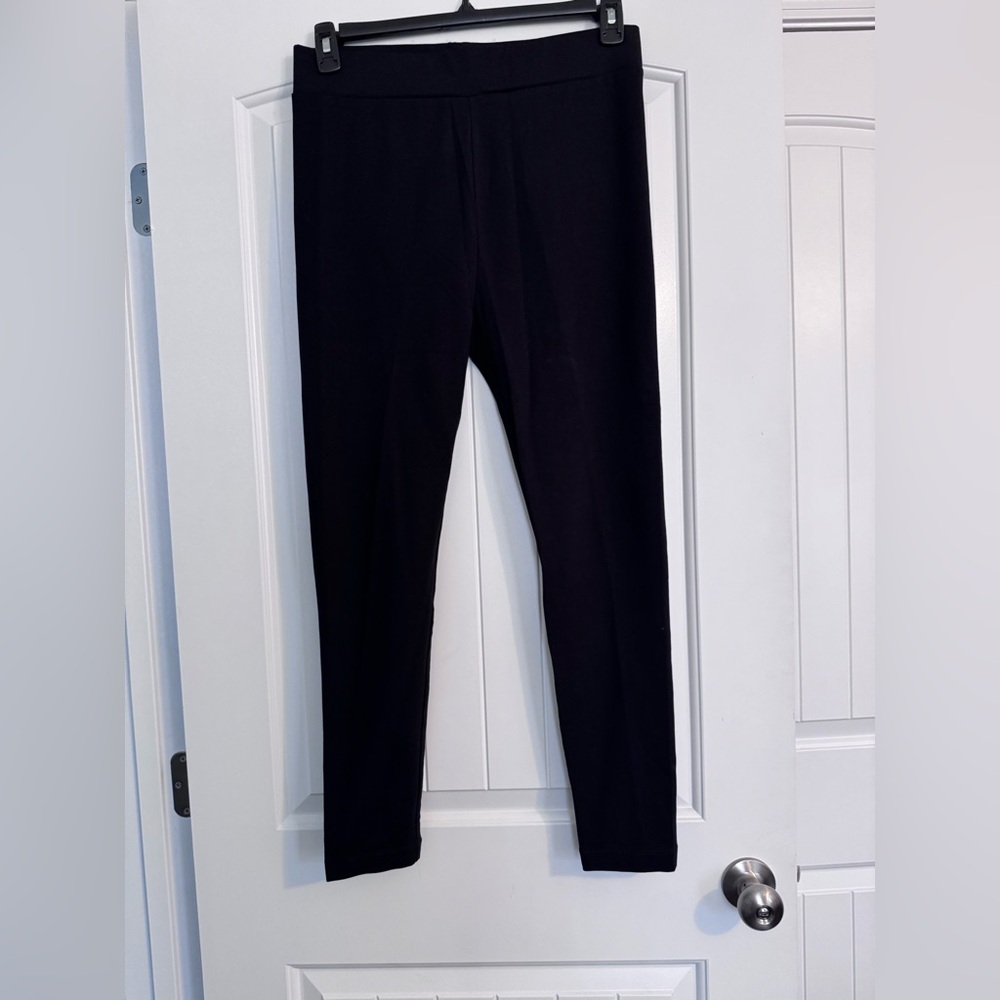 LOFT Lou & Grey Black Leggings